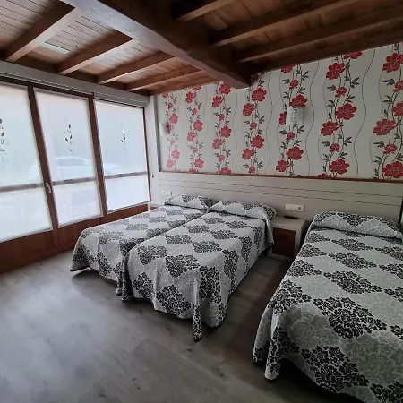 Pensión Ribadiso 3*