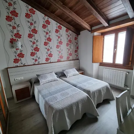 Ribadiso Gæstehus 3*